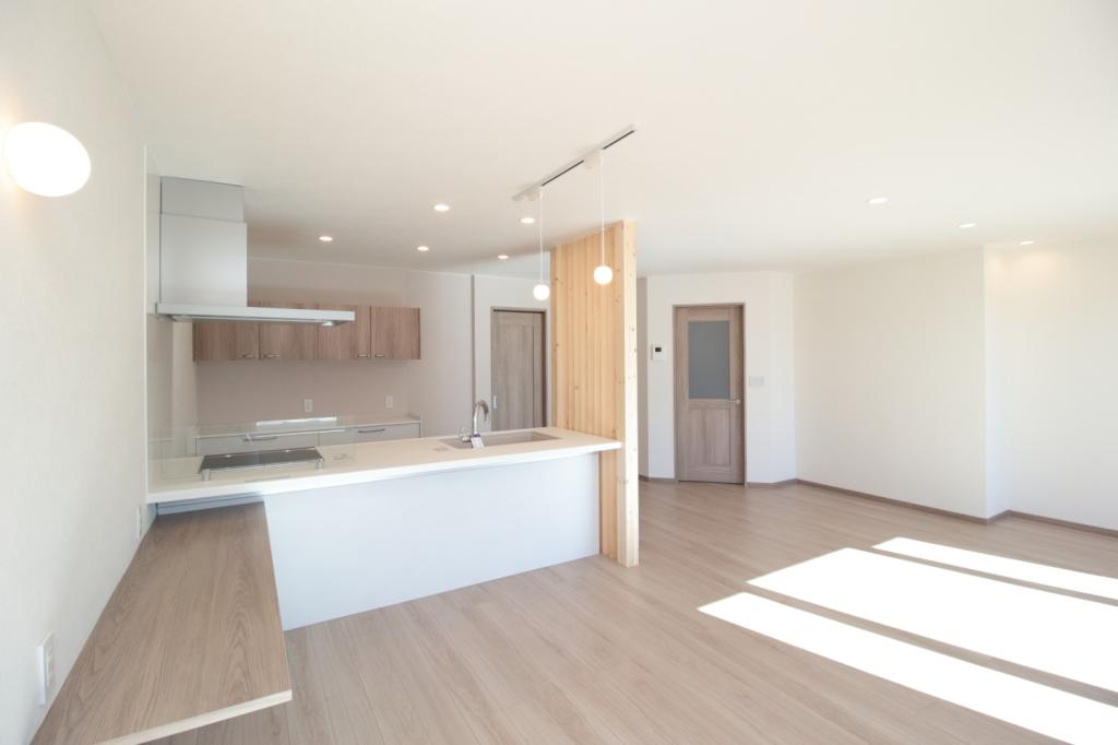 【3/7(土)・8(日)予約無し見学会開催】西12条南3丁目リノベーション住宅　※事前内見可能！！お問合せ下さい。 内観