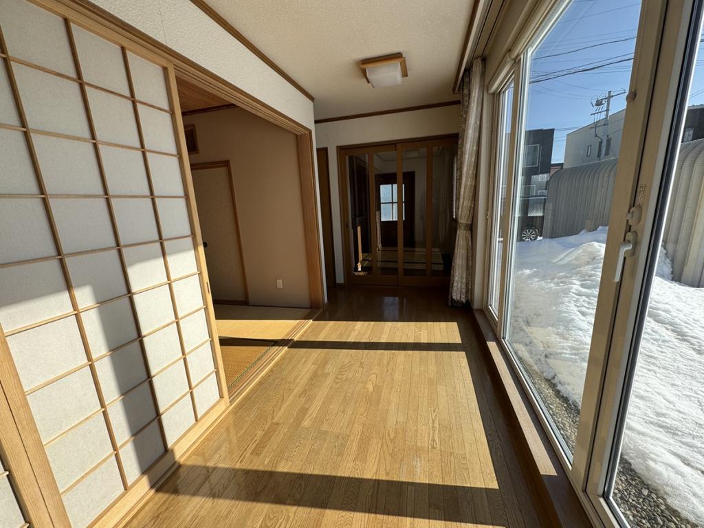 平屋中古住宅　3LDK 内観