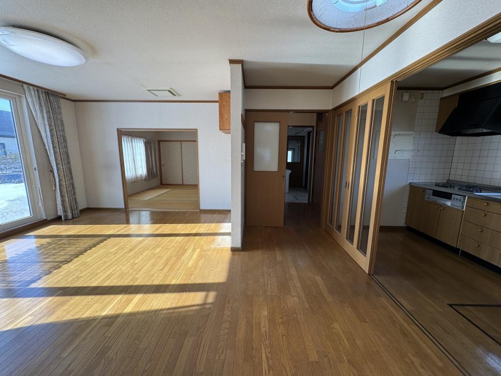 平屋中古住宅　3LDK 内観