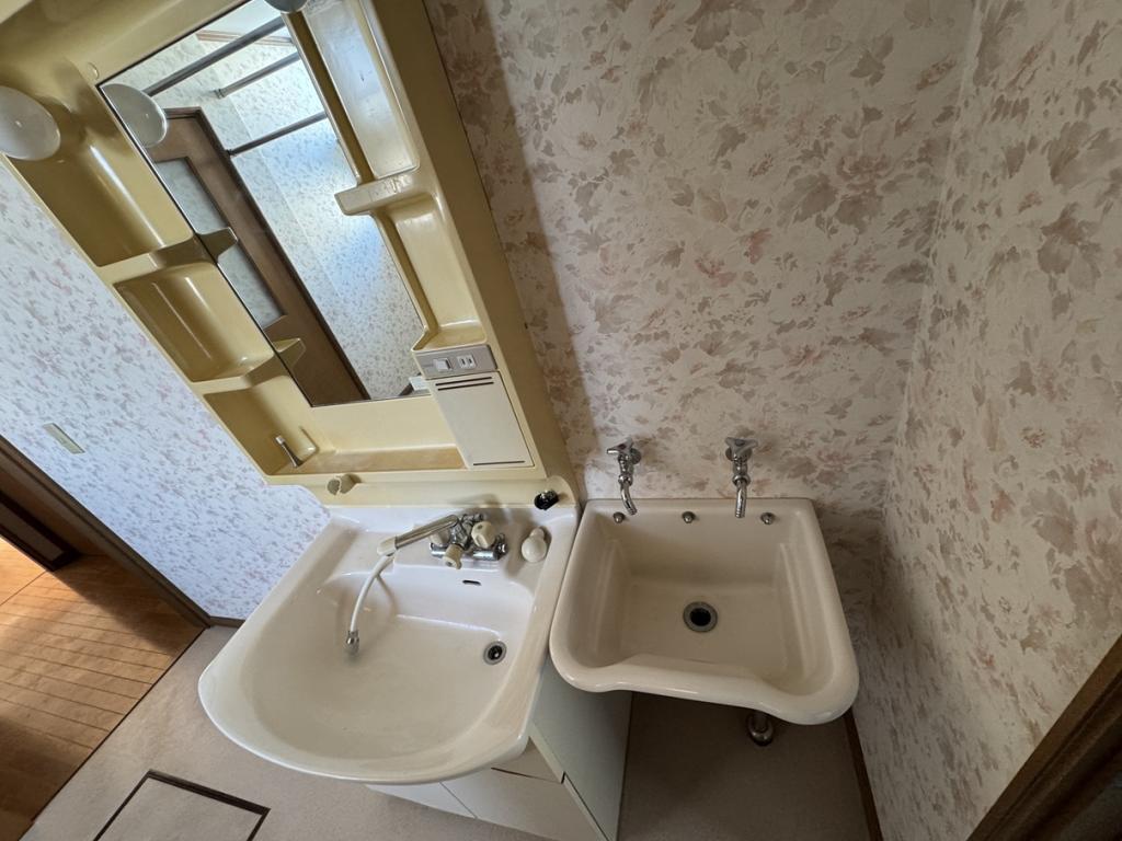 平屋中古住宅　3LDK 内観