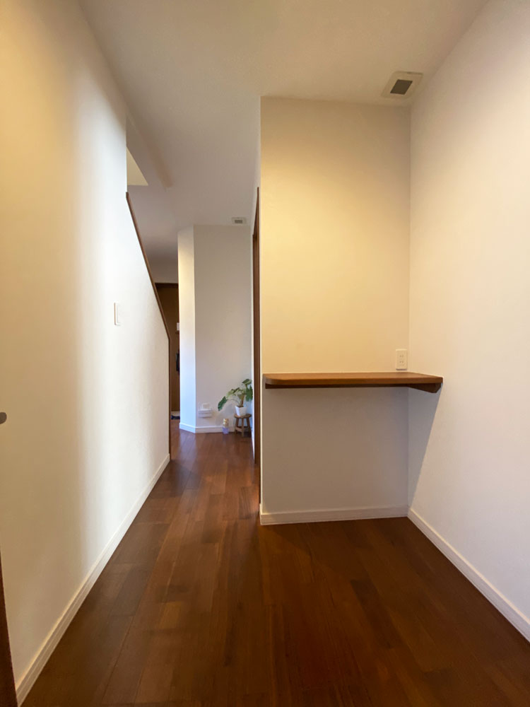 築8年 カーポート付き 3LDK 中古住宅 木野公園下町 内観