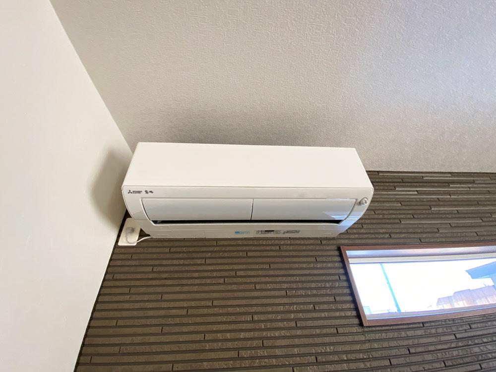 築8年 カーポート付き 3LDK 中古住宅 木野公園下町 内観