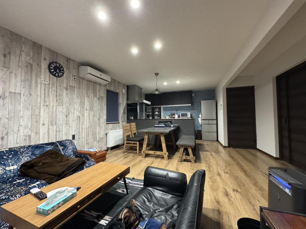 帯広市西16条北1丁目　築浅中古物件 内観