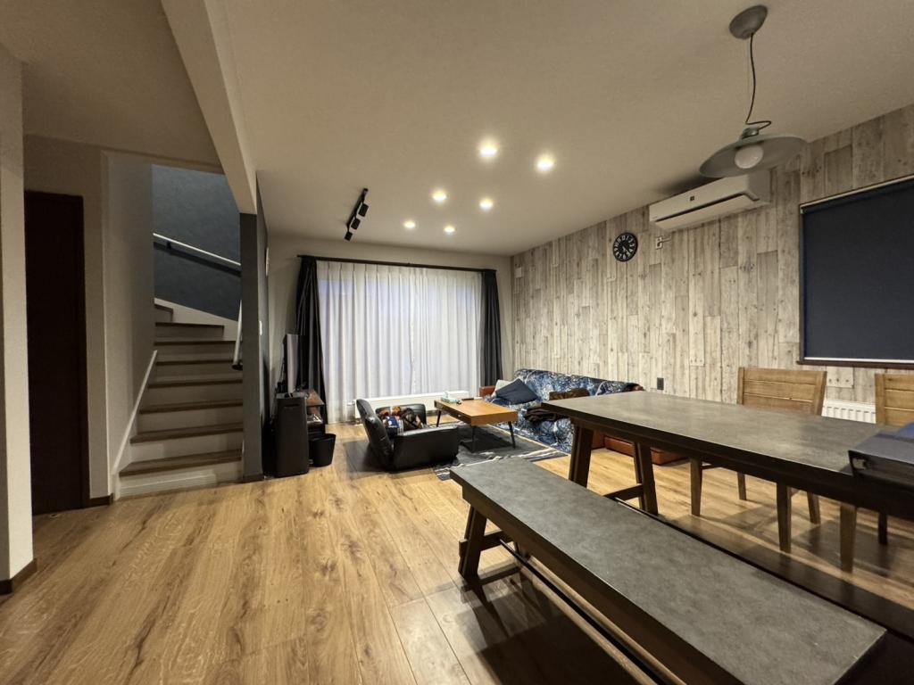 帯広市西16条北1丁目　築浅中古物件 内観