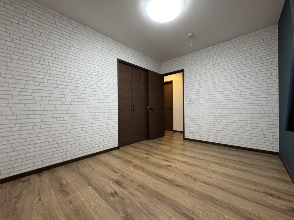 帯広市西16条北1丁目　築浅中古物件 内観