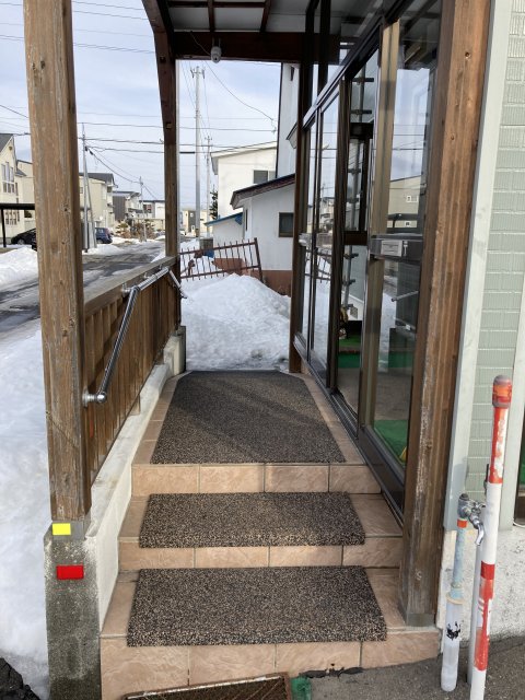 東１３条南４丁目【平成１０年に屋根塗装・外壁サイディング！】 内観