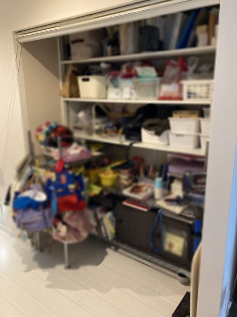 西１８条南３丁目【南西角地！用途多彩な５ＳＬＤＫの美邸！】   内観