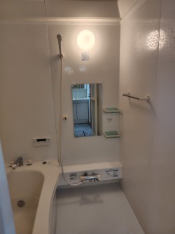 【内外装リフォーム済　中古住宅】幕別町札内新北町64番地7 内観