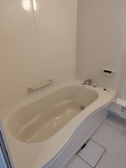 【内外装リフォーム済　中古住宅】幕別町札内新北町64番地7 内観