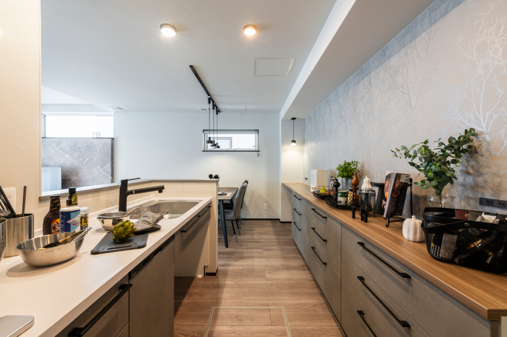 LIZ大空 MODEL 内観