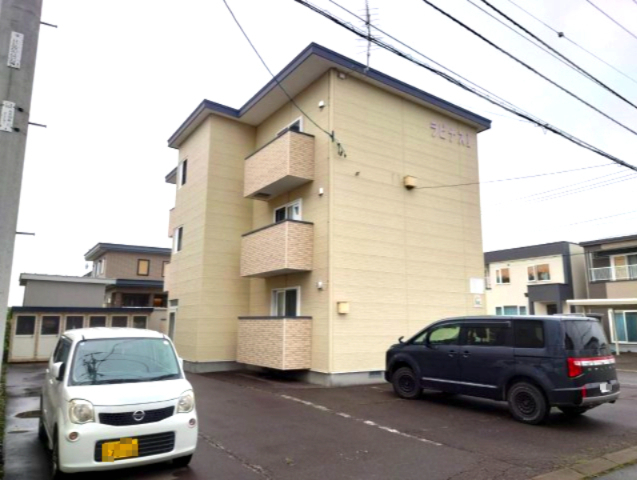 ラピナスⅠ(収益物件）