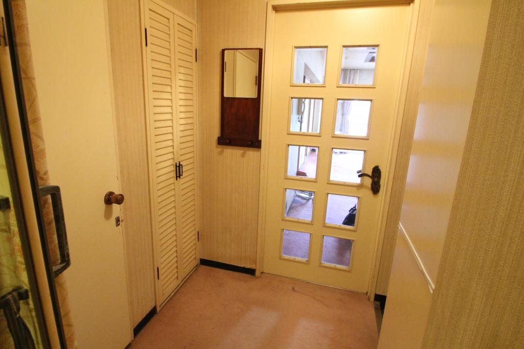 【価格改定】オリエンタルコーポ　３０２号室 内観