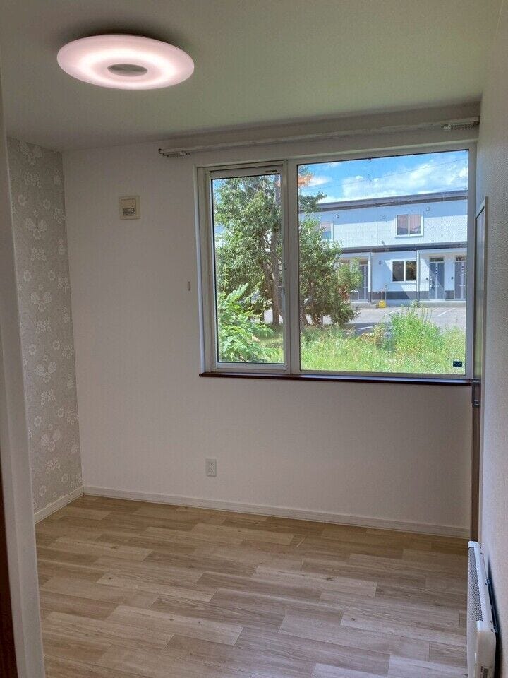 東１３条南３丁目　中古戸建 内観