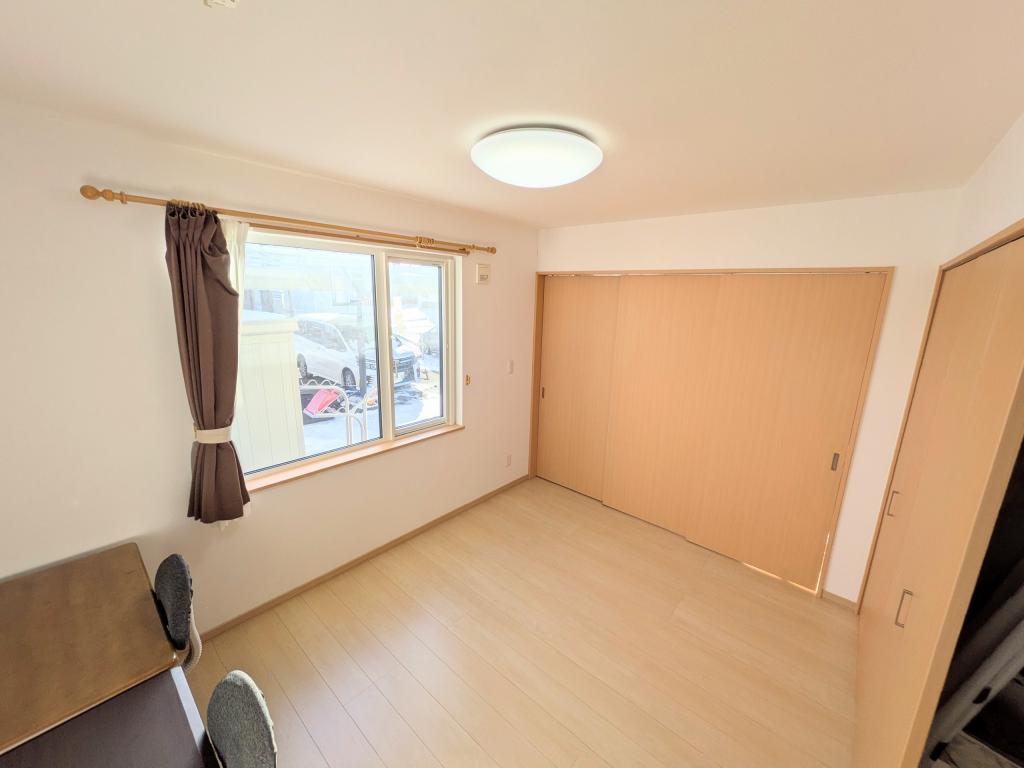 西１３条南１７丁目　中古戸建 内観