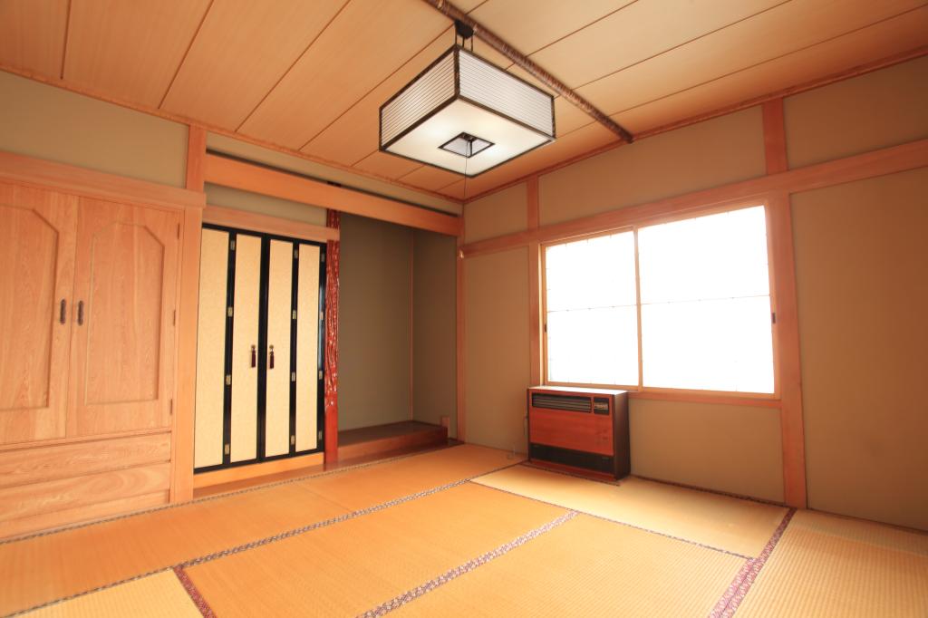 【写真追加】音更町雄飛が丘北区 開放感のある戸建て  内観