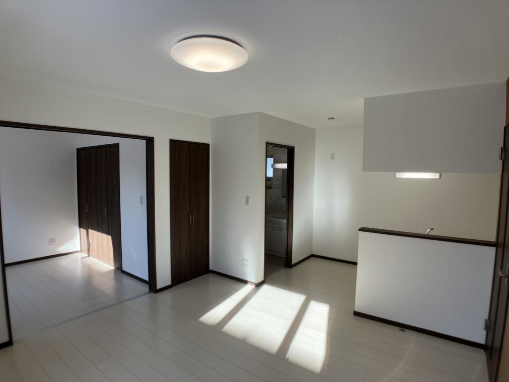 ♪価格改定・南東角地♪幕別町札内桜町４８＿1LDK中古住宅 内観