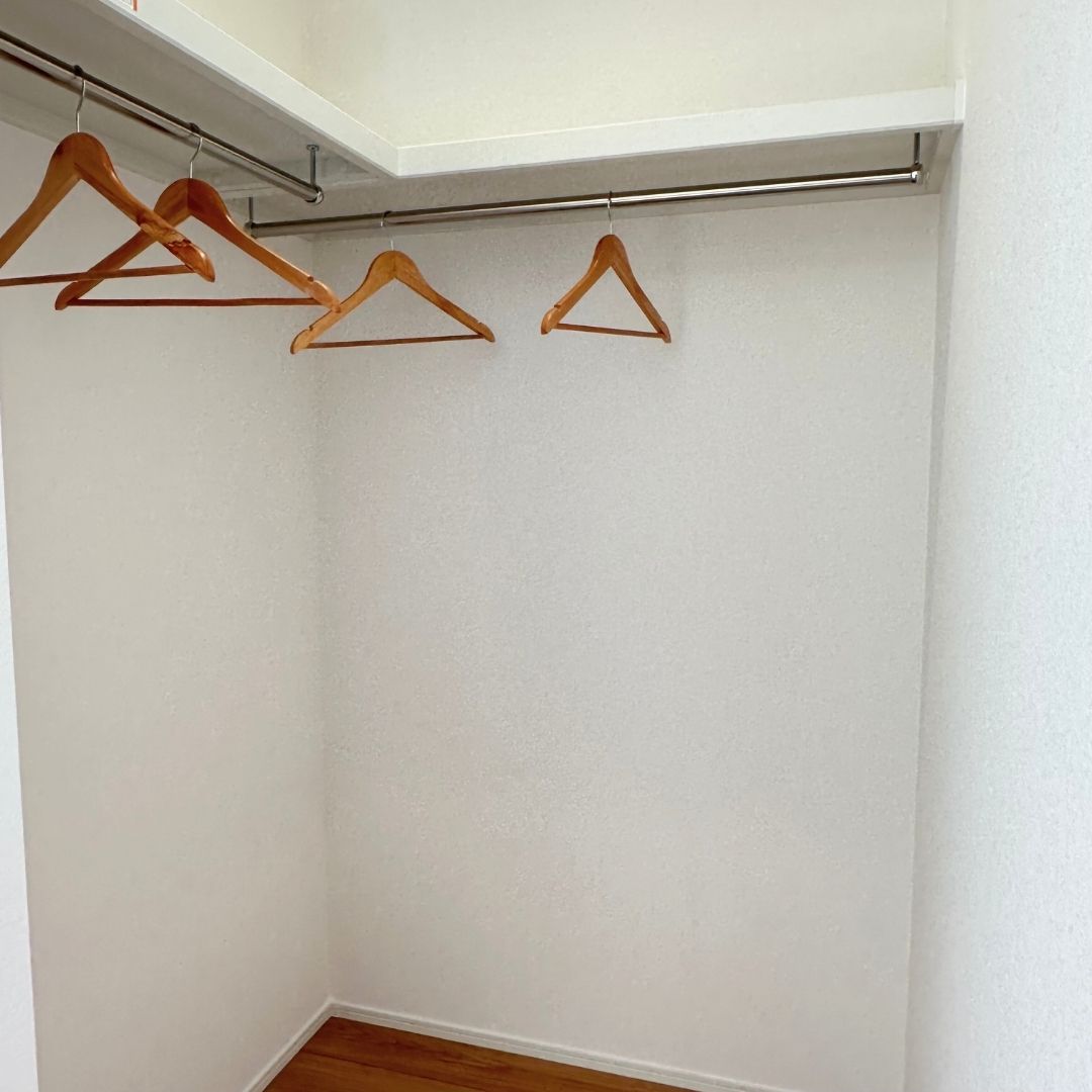 　【fill.】　西18条南2丁目 内観