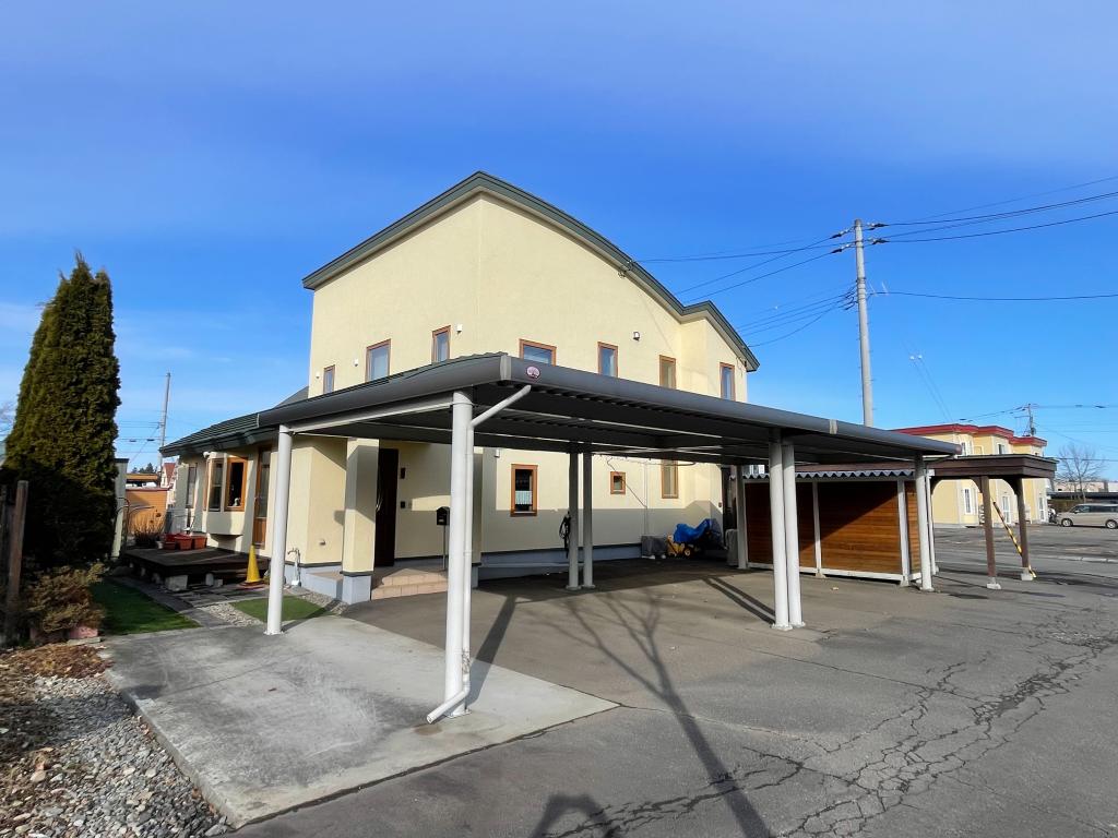 　※価格変更【2世帯住宅】　中札内村  内観