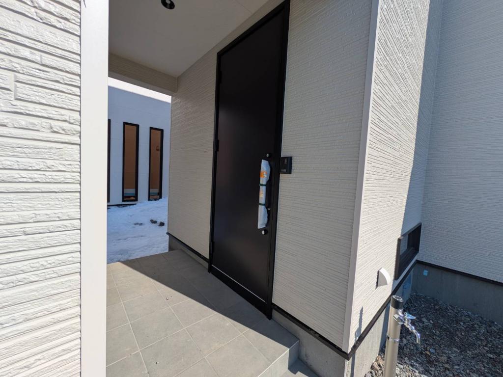  ♪南道路♪西１８南２＿新築住宅 内観