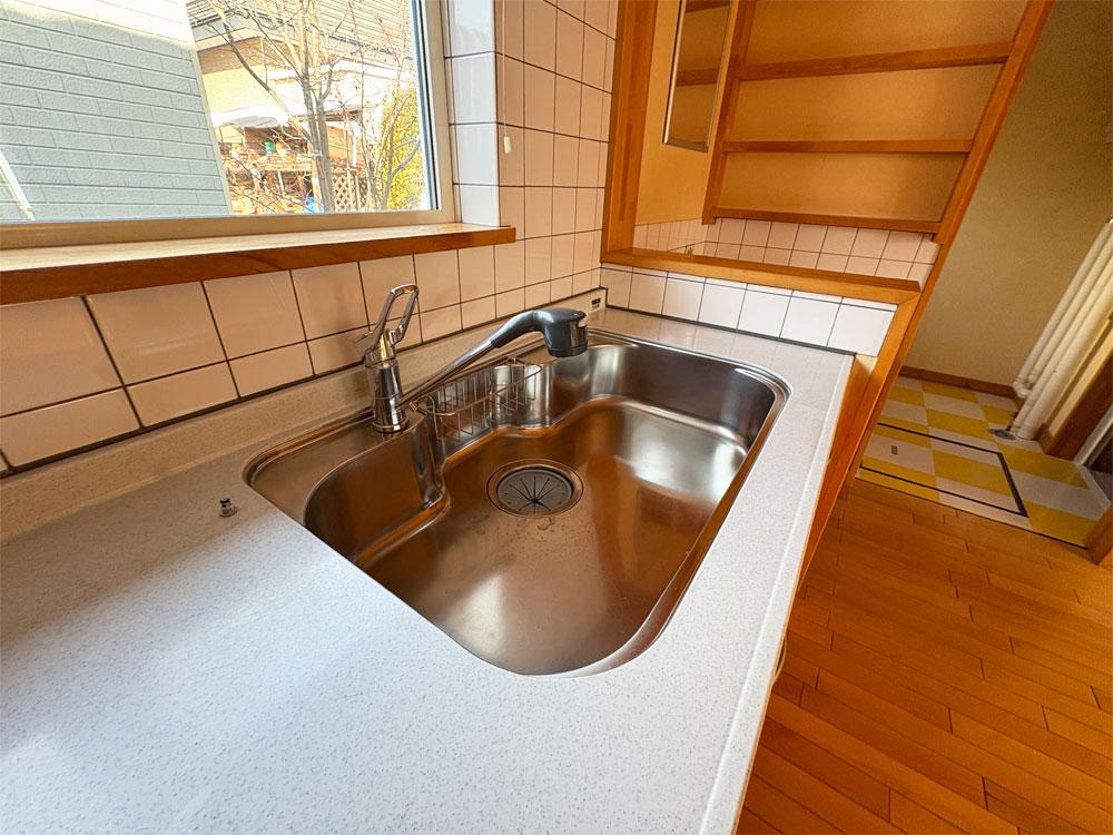 アメリカンカントリースタイル　4SLDK 中古住宅　すずらん台仲町1丁目 内観