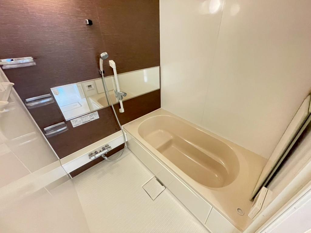 ☆価格改定☆【ソーラーパネル付き美邸】西２５条南３丁目　中古戸建 内観