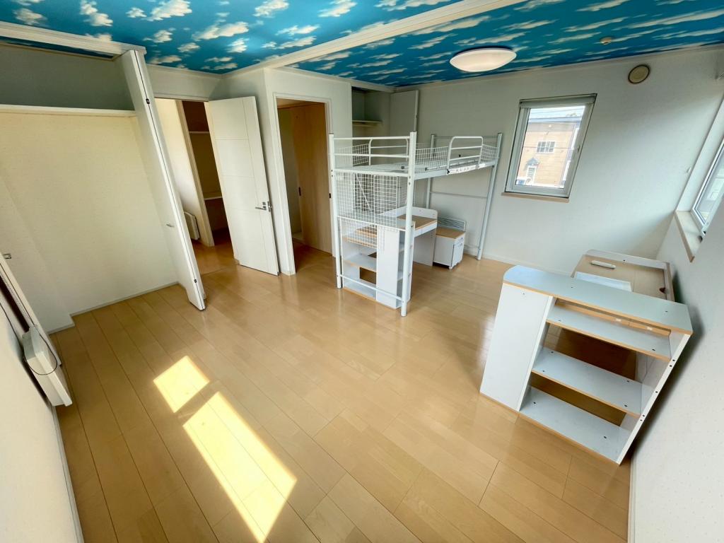 ☆価格改定☆【ソーラーパネル付き美邸】西２５条南３丁目　中古戸建 内観