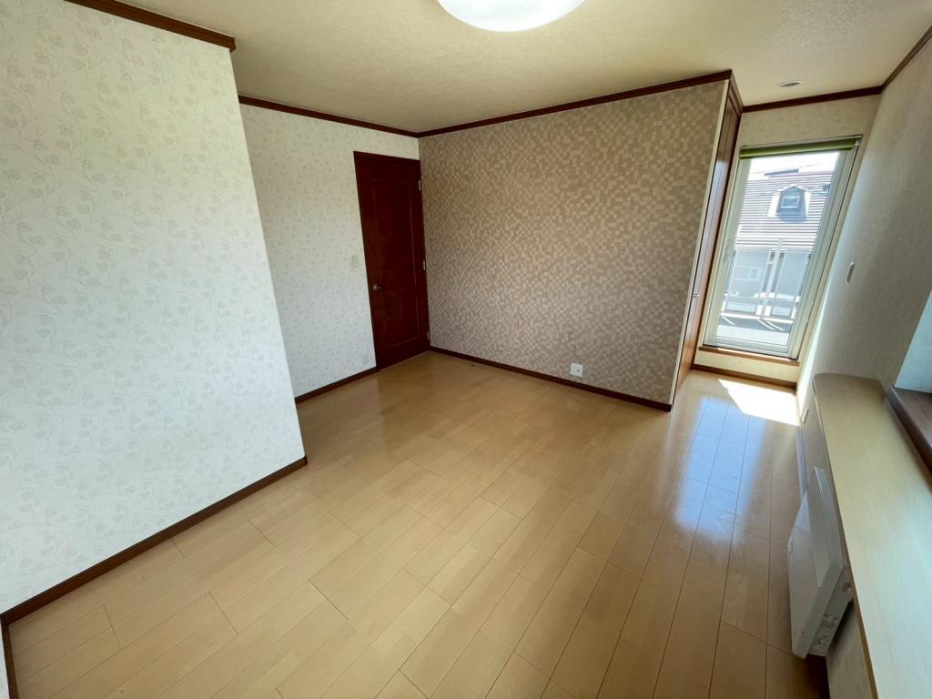 ☆価格改定☆【ソーラーパネル付き美邸】西２５条南３丁目　中古戸建 内観