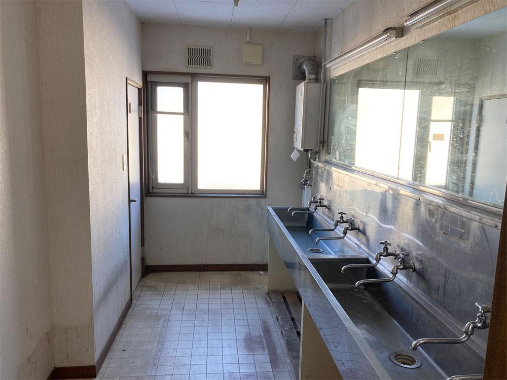 【売下宿】南向き　敷地広々約194坪　西21条南2丁目 内観