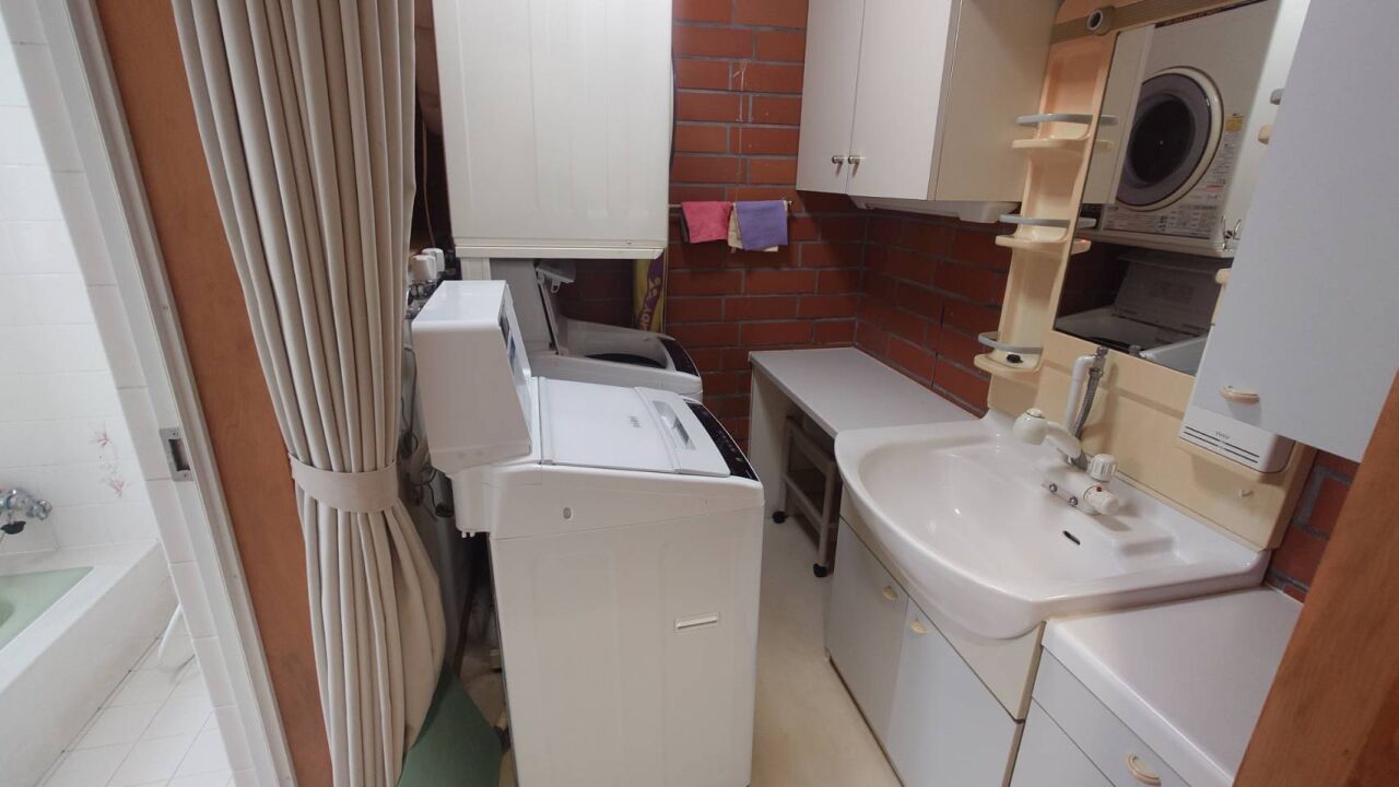 西２０条南４丁目　事業用不動産 内観