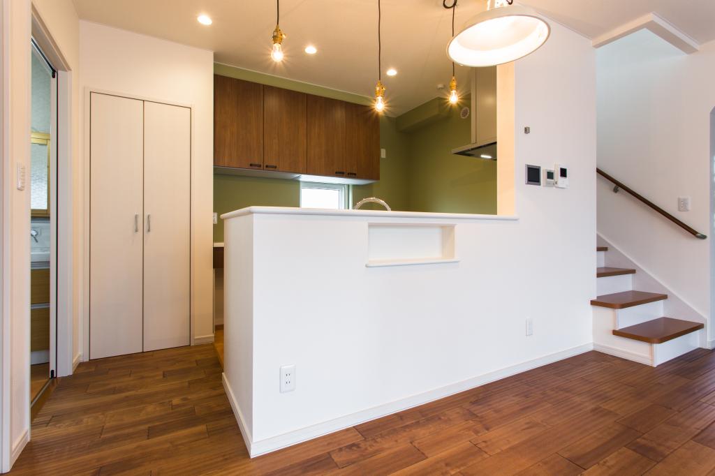 [駅近4LDK] 　中古　札内中央町 内観