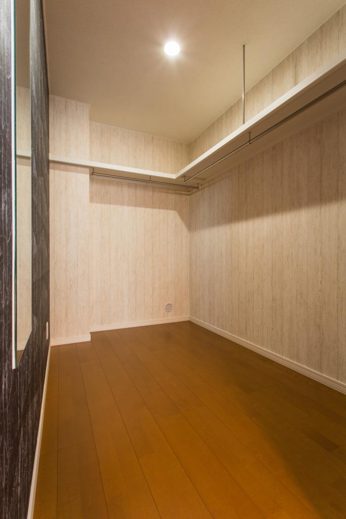 [駅近4LDK] 　中古　札内中央町 内観