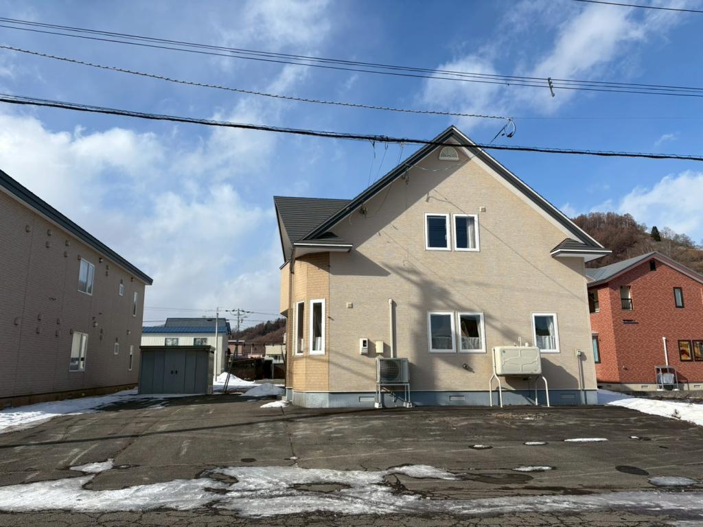 【中古住宅】　広尾町丸山通南5丁目　　駐車5台以上可能　灯油給湯・暖房  内観