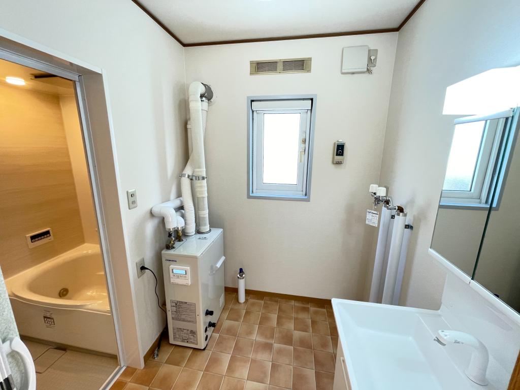 価格変更【リフォーム済　中古】　西21南5  内観