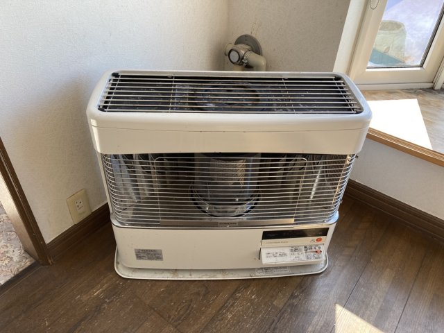 清水町北１条西３丁目【清水町に４ＬＤＫセミ電化中古住宅登場！】 内観