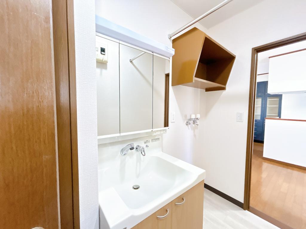 【リフォーム済】帯広市西６条南40丁目　 内観