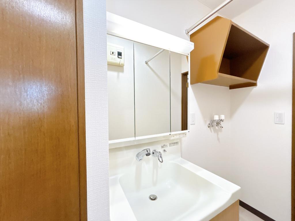 【リフォーム済】帯広市西６条南40丁目　 内観