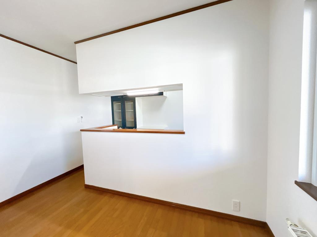 【リフォーム済】帯広市西６条南40丁目　 内観