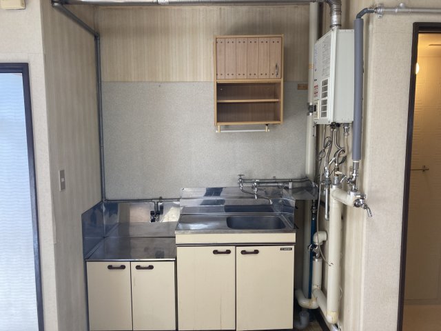 西８条北７丁目【新オーナー様募集！１ＤＫ×６戸！】  内観