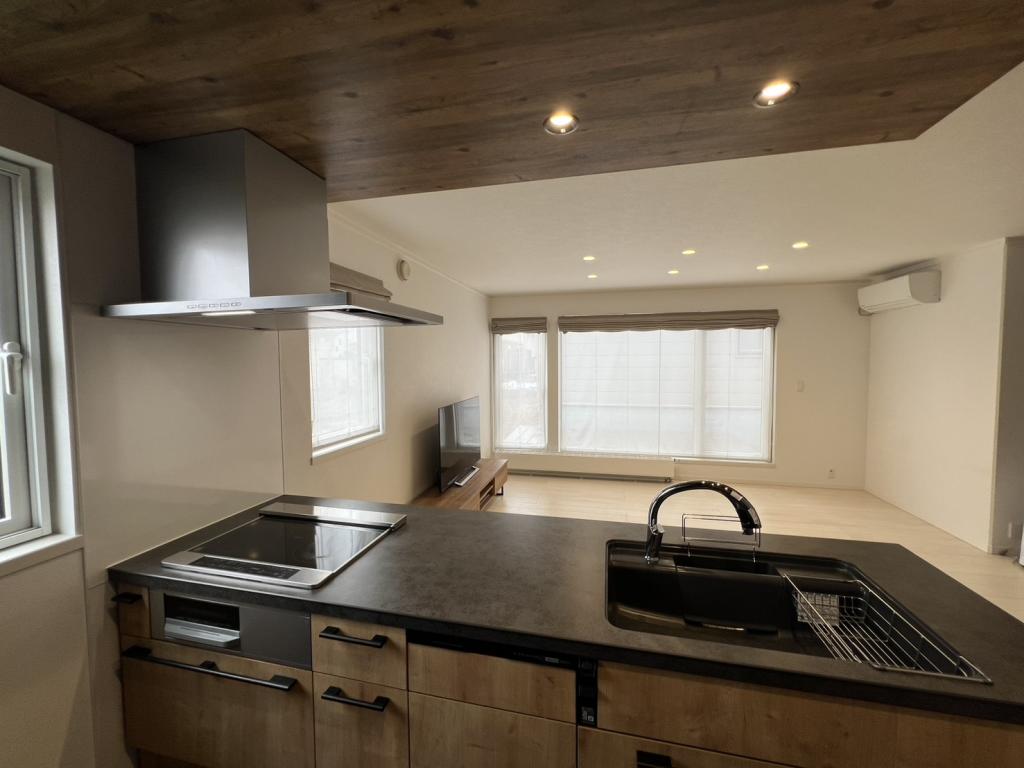 【価格改定】☆築浅☆東１４条南３丁目　中古戸建 内観