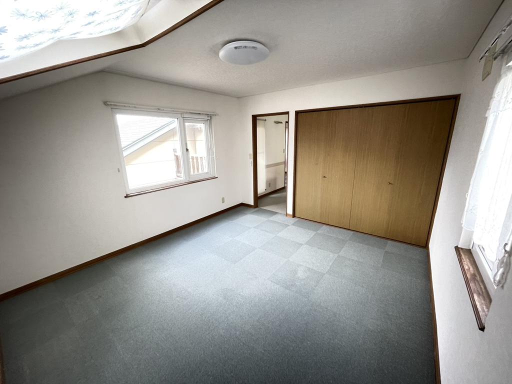 【中古】　西24条南3丁目 内観