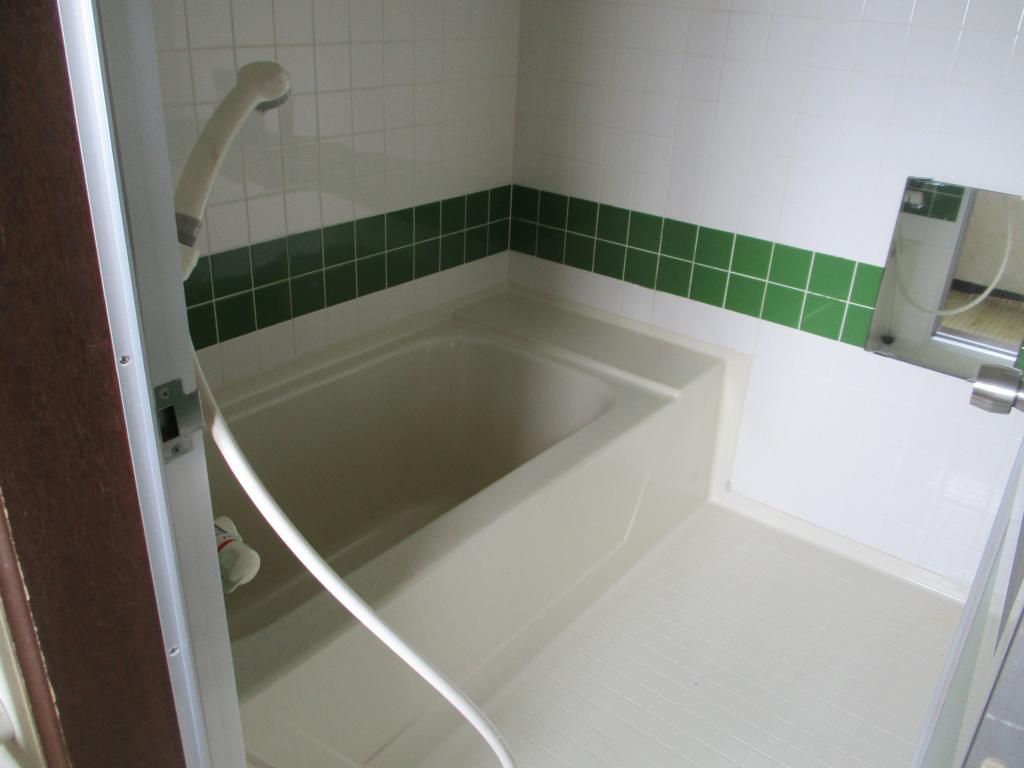 中古住宅4LDK 西16条南6丁目 1000万円 若葉小・８中学区 内観