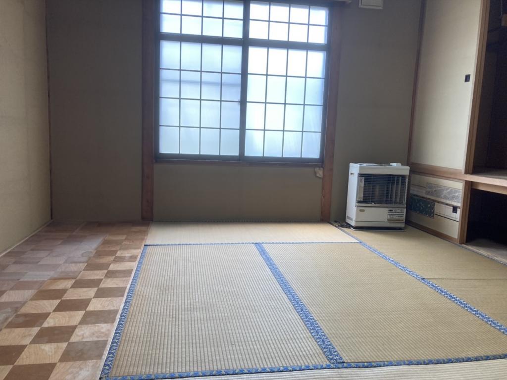 西１１条北７丁目【北西角地！リフォーム向き物件！】  内観