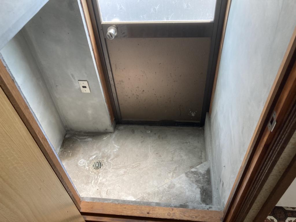 西１１条北７丁目【北西角地！リフォーム向き物件！】  内観