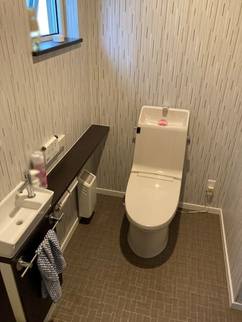 西１８条南３丁目【南西角地！用途多彩な５ＳＬＤＫの美邸！】  内観