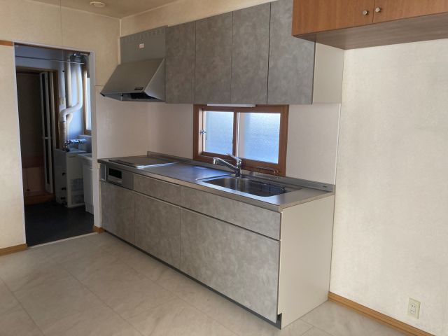 帯広市自由が丘７丁目【リフォーム完備でそのま即入居できます！！】 内観