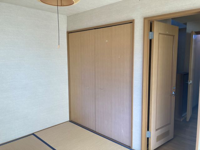 帯広市自由が丘７丁目【リフォーム完備でそのま即入居できます！！】 内観