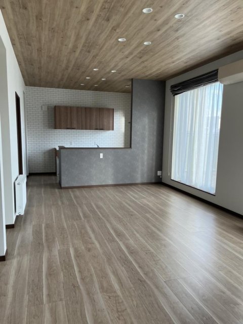 足寄町栄町１丁目【足寄町の築浅中古住宅登場！】 内観