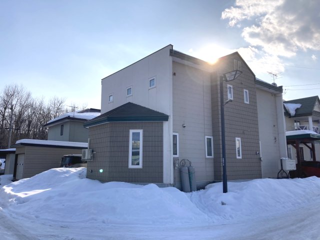 芽室町本通南８丁目【芽室町の４ＬＤＫの中古住宅登場！】 内観