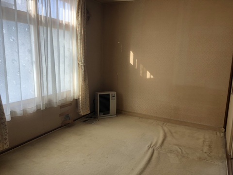 【中古住宅】上川郡清水町南2条西3丁目8番1・8番2 内観