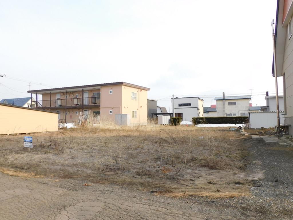 帯広市西15条南33丁目　売土地（約100坪）建築条件なし 内観